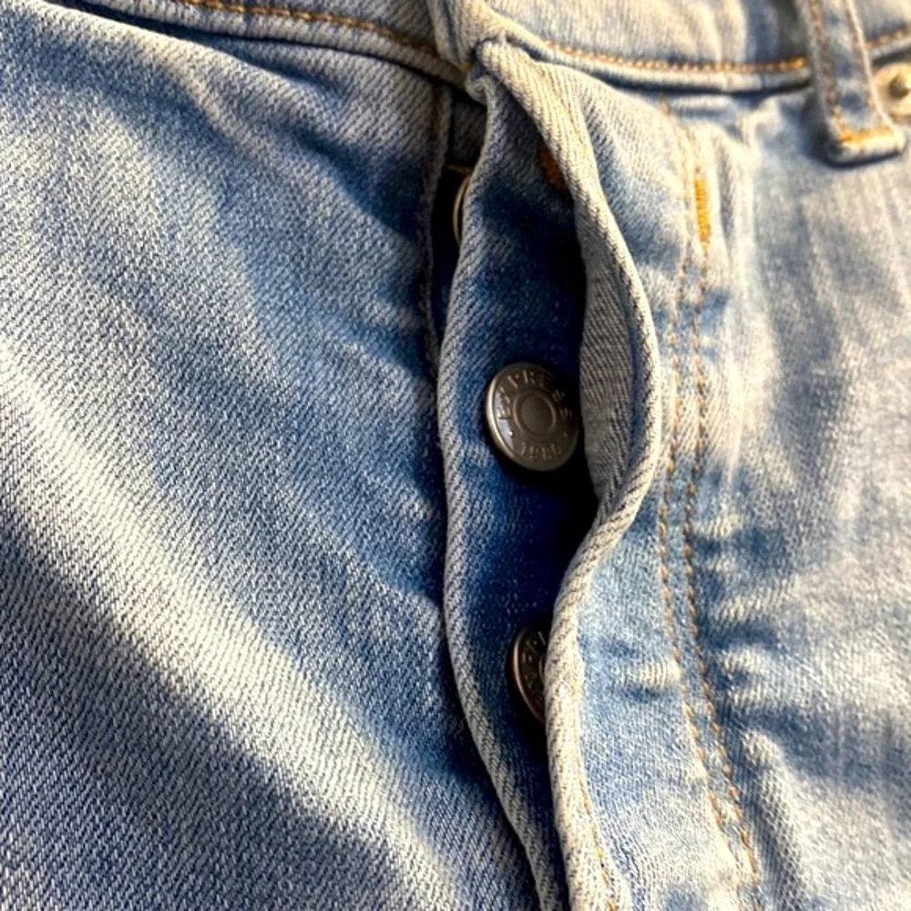 Women’s Express Shortie Vintage High Rise Button-fly Distressed Blue Jean Shorts